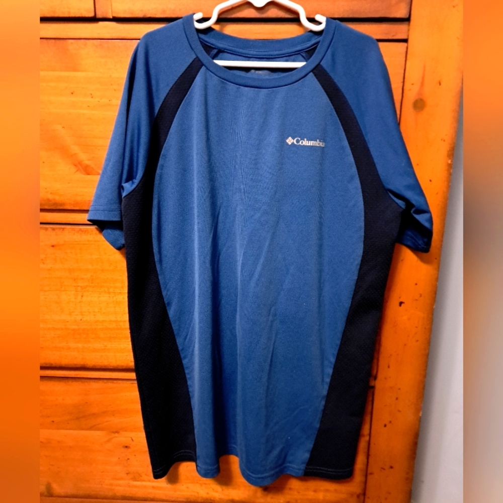 Columbia Dri-fit Shirt